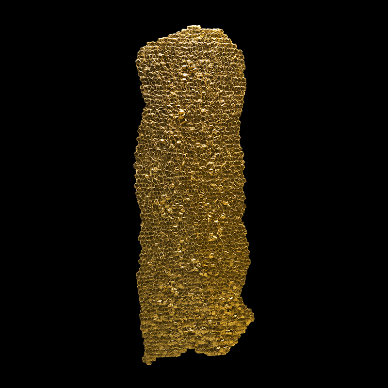 Estela 45, 2013. 180×65 cm; lino, gesso, acrílico y hoja de oro.