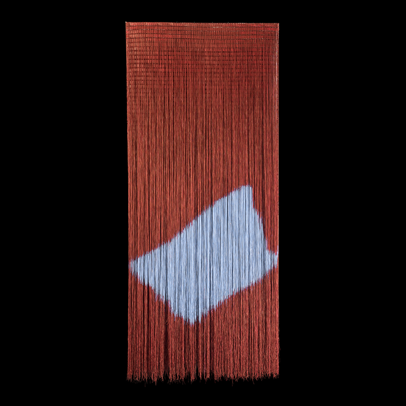 Bruma J, 2014. 190×90 cm; acrílico, gesso y algodón sobre madera.