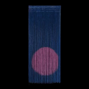 Bruma L, 2014. 190×90 cm; acrílico, gesso y algodón sobre madera.