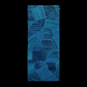 Umbra turmarina, 2016. 200×85 cm; lino, gesso y acrílico.