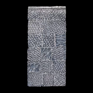 Extraño, 2017. 150×70 cm; lino, gesso, acrílico y paladio.