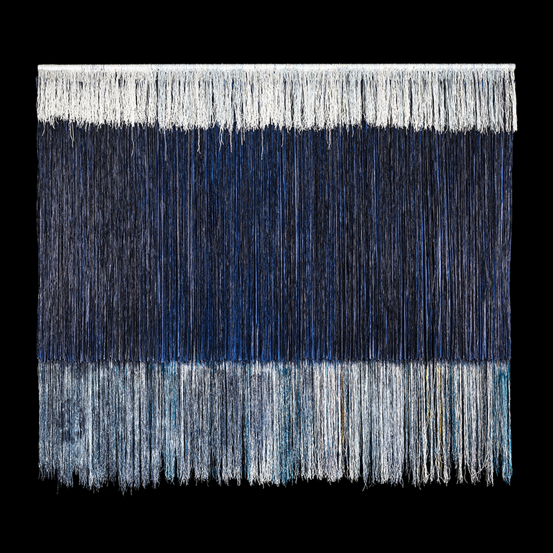 Agua azul, 2018. 140×160 cm; lino, gesso, acrilico y papel jápones.